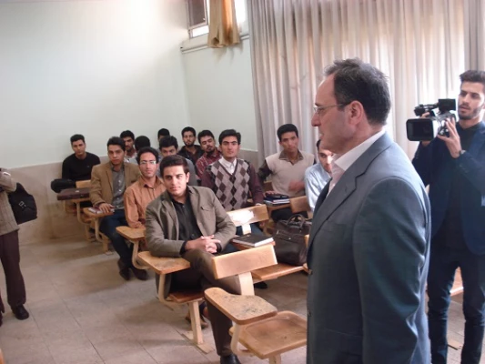 دیدار جناب آقای دکتر مهر محمدی ریاست دانشگاه فرهنگیان کشور از پردیس شهید رجایی و شهیده بنت الهدی صدر قزوین