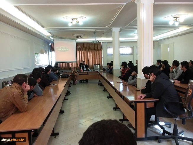 کارگاه پیشگیری از اعتیاد توسط سرگرد عبدالهی در سالن اجتماعات پردیس  با حضور تعدای از دانشجویان بر گزار گردید