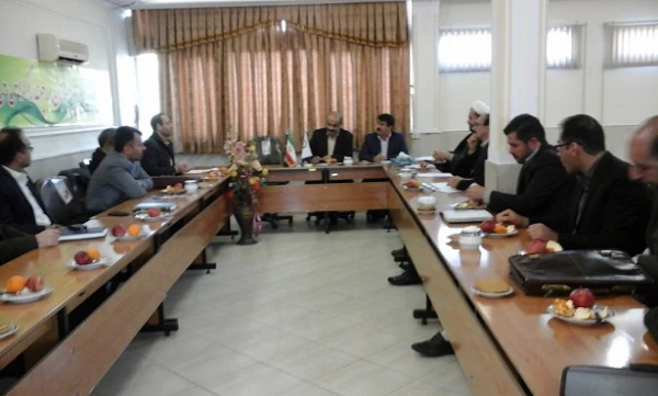 جلسه اعضا هیات علمی دانشگاه و نحوه اجرای امتحانات پایان نیمسال اول 95-94