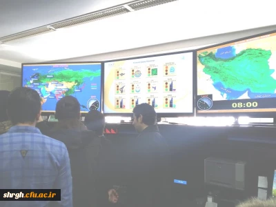 بازدید دانشجویان  از سازمان هواشناسی و زمین شناسی تهران