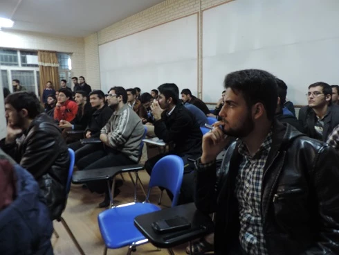 اکران فیلم های جشنواره ی بین المللی رشد  5