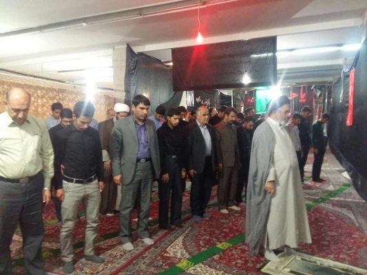 برگزاری نماز جماعت  2