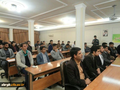 شب شعر آیینی در پردیس شهید رجایی قزوین