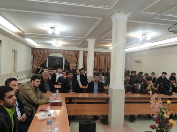 مشاعره دانشجویان 2