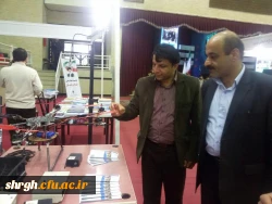 بازدید از نمایشگاه پژوهشی استان 4