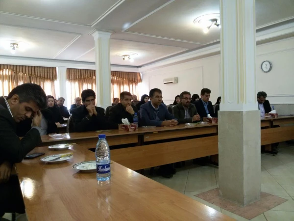 برپایی جشن انقلاب توسط بسیج کارکنان 5