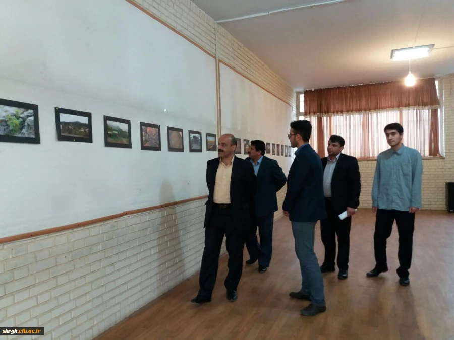 برگزاری نمایشگاه آثار هنری دانشجومعلمان در پردیس شهید رجایی  2