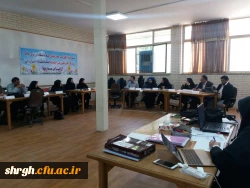 با حضور دکتر ملکان استاد دانشگاه تورنتوی کانادا کارگاه علوم در پردیس شهید رجایی قزوین برگزار گردید. 3