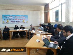 با حضور دکتر ملکان استاد دانشگاه تورنتوی کانادا کارگاه علوم در پردیس شهید رجایی قزوین برگزار گردید. 4