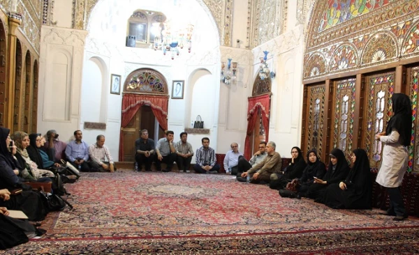 بازدید اساتید دوره تامین آموزشگران مرجع علوم از آثار تاریخی قزوین 3