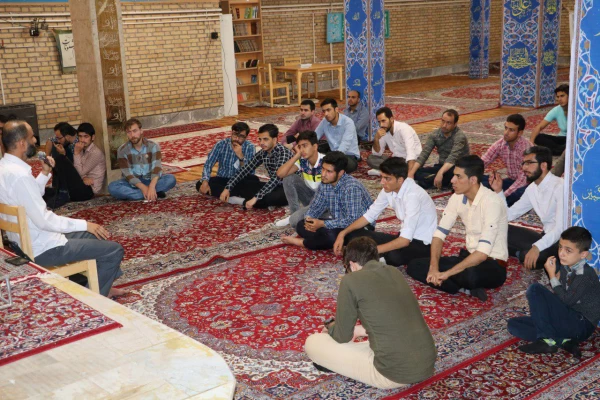 مراسم یادبود شهید بی سر و مدافع حرم زینبی محسن حججی 2