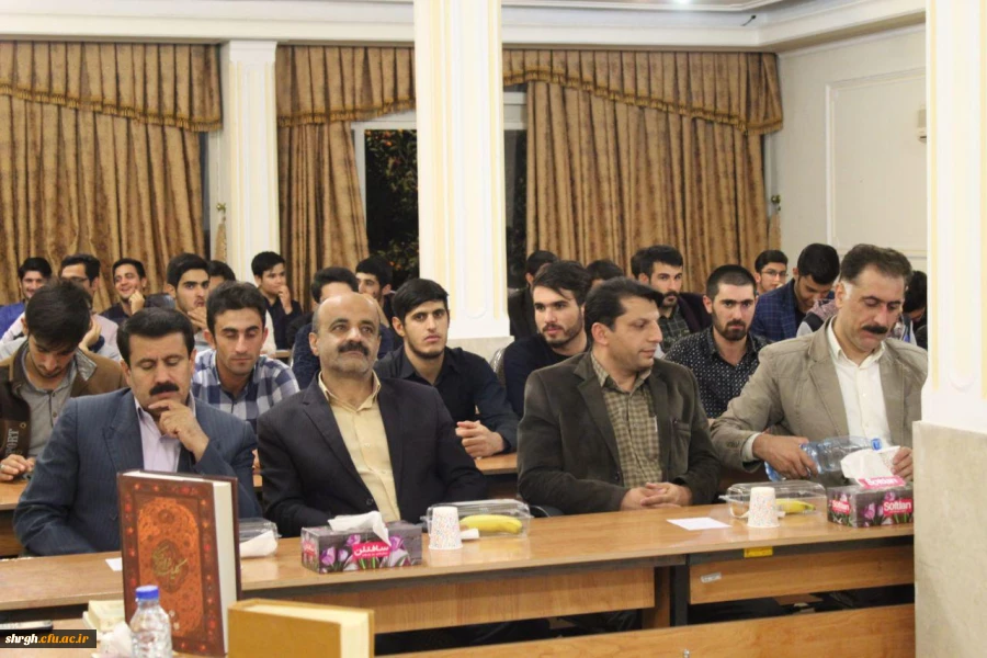 برگزاری مشاعره دانشجو معلمان توسط انجمن ادبی شمس  2