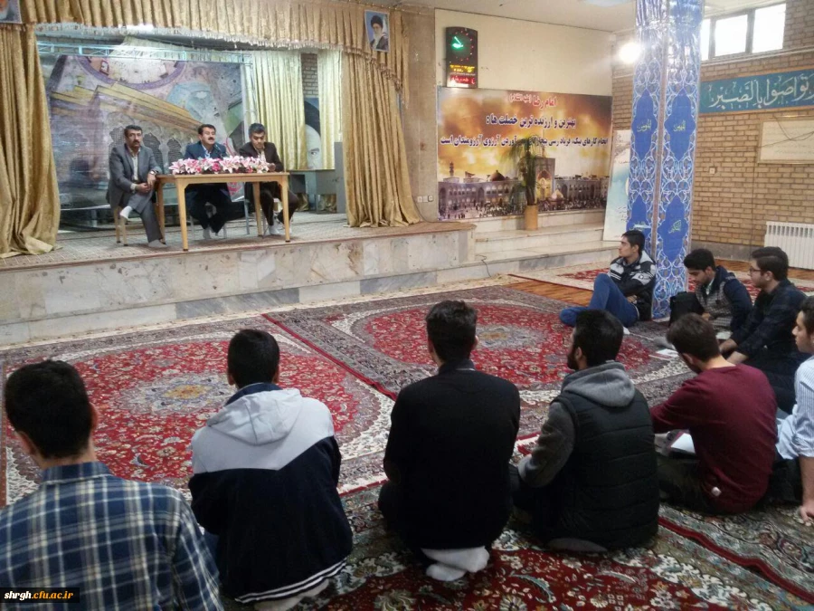 نشست صمیمی ریاست پردیس با دانشجو معلمان 6