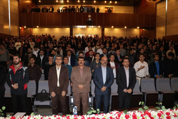 ویژه برنامه روز دانشجو در دانشگاه فرهنگیان قزوین با اسقبال بی نظیر دانشجویان برگزار گردید. 6