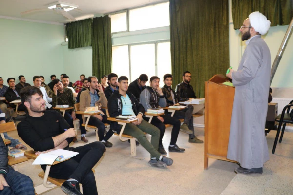 برگزاری دوره آموزشی نماز، قرآن و مهدویت( طرح معراج ) 2