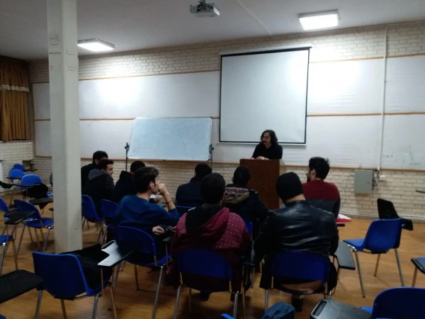 برگزاری کلاس تئاتر در کارگاه آموزشی جهت افراد علاقمند 3