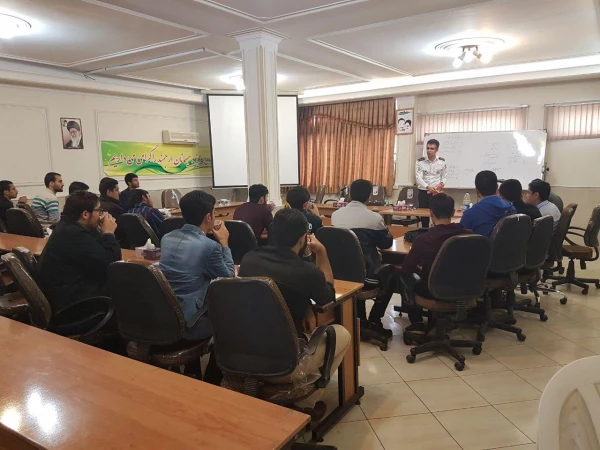 برگزاری کلاس اطفای حریق در پردیس شهید رجائی  3