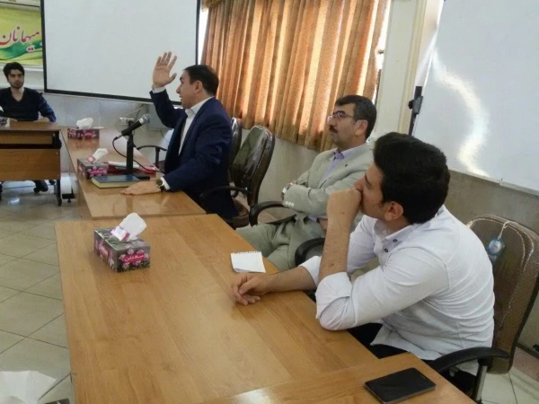 برگزاری کارگاه «تربیت - خانواده »در پردیس شهید رجائی 3