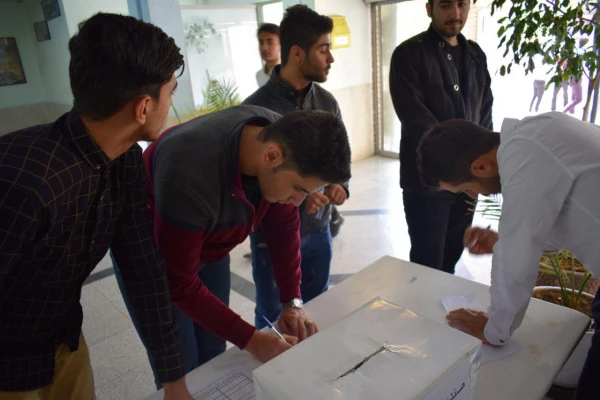 انتخابات کانون ها در پردیس شهید رجائی قزوین 7