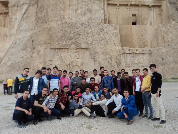 اردوی سیاحتی و زیارتی دانشجو معلمان به شیراز 3