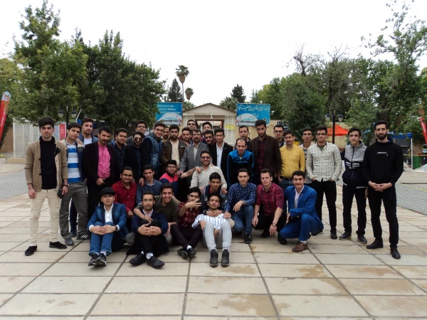 اردوی سیاحتی و زیارتی دانشجو معلمان به شیراز 6