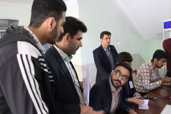 برگزاری انتخابات شورای صنفی دانشجویان درپردیس شهیدرجایی قزوین 3