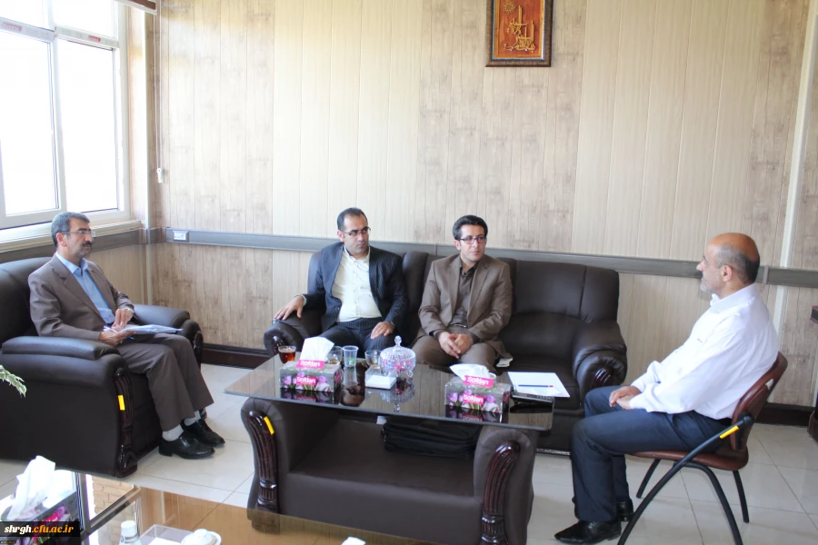 جلسه مدیریت امور پردیس های استان با اساتید مشاور دوره توانمند سازی فرهنگی، مهارت آموزان ماده 28 3