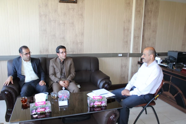 جلسه مدیریت امور پردیس های استان با اساتید مشاور دوره توانمند سازی فرهنگی، مهارت آموزان ماده 28 4