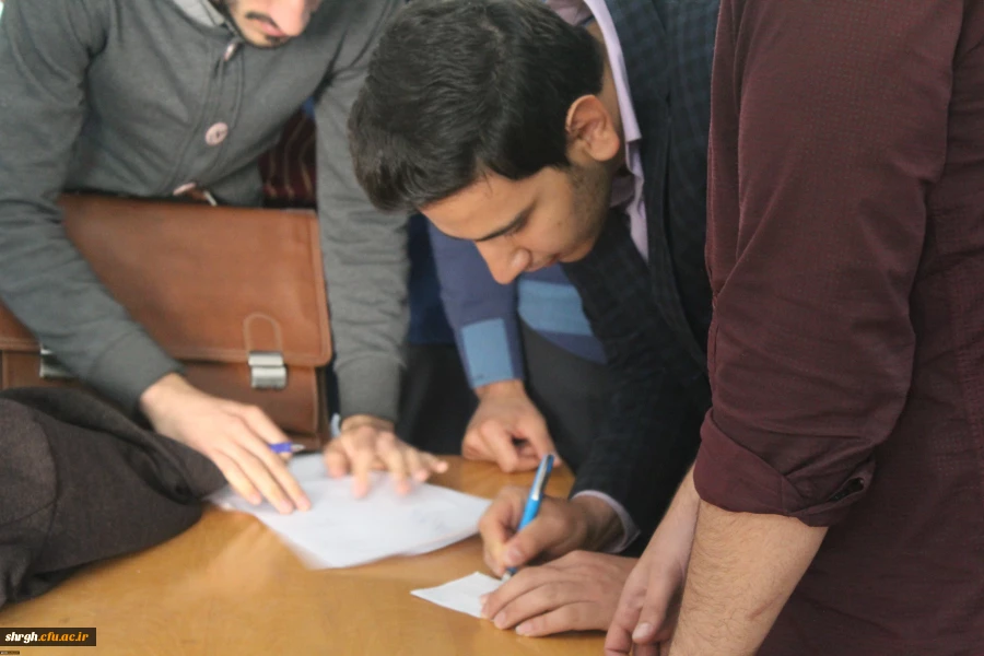 استقرارتیمهای تبلیغاتی دانشگاه فرهنگیان استان قزوین درپایگاه های انتخاب رشته کنکوردرسراسراستان 2