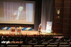 دکتر علی نژاددرجمع دانشجومعلمان جدیدالورود درقزوین:ازلباس فاخر معلمی که برتن داریدبه بهترین وجهی استفاده کنید 4