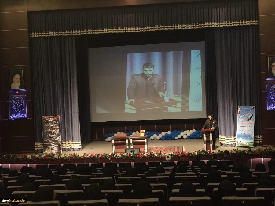 دکتر علی نژاددرجمع دانشجومعلمان جدیدالورود درقزوین:ازلباس فاخر معلمی که برتن داریدبه بهترین وجهی استفاده کنید 10