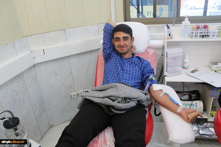 اهدای خون مدیریت،کارکنان ودانشجویان دانشگاه فرهنگیان استان قزوین 2