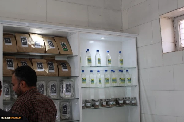 بازدید مسئولین دانشگاه فرهنگیان استان ازظرفیت ها وامکانات دانشگاه علمی وکاربردی جهادکشاورزی استان قزوین 3