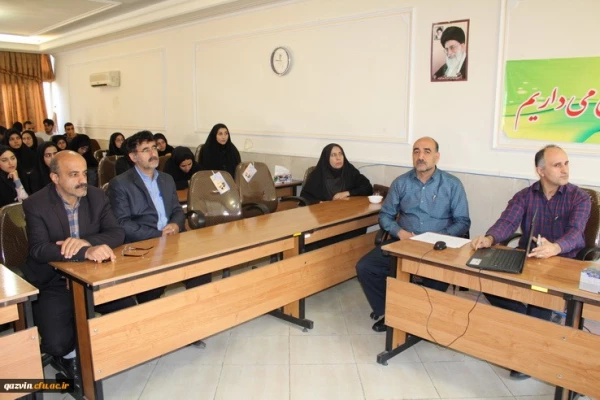 سخنرانی دکتر میرزایی راجعونی ازاعضای هیئت علمی دانشگاه فرهنگیان استان قزوین تحت عنوان خودکاوی روایتی درتربیت معلم 2