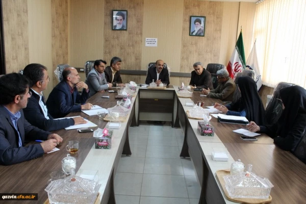 برگزاری دومین جلسه ستاد نکوداشت یکصدمین سال تاسیس تربیت معلم دردانشگاه فرهنگیان استان قزوین 4