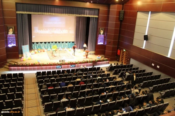 برگزاری جشن آغاز امامت حضرت ولیعصر(عج)در پردیس شهید رجائی، دانشگاه فرهنگیان استان قزوین 2