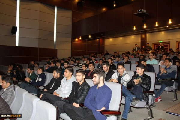 برگزاری جشن آغاز امامت حضرت ولیعصر(عج)در پردیس شهید رجائی، دانشگاه فرهنگیان استان قزوین 2