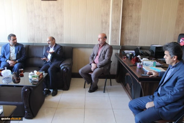 مدیرعامل بانک تجارت استان قزوین ازپرداخت تسهیلات باسود پایین به همکاران دانشگاه فرهنگیان درقالب طرح افراخبرداد 6