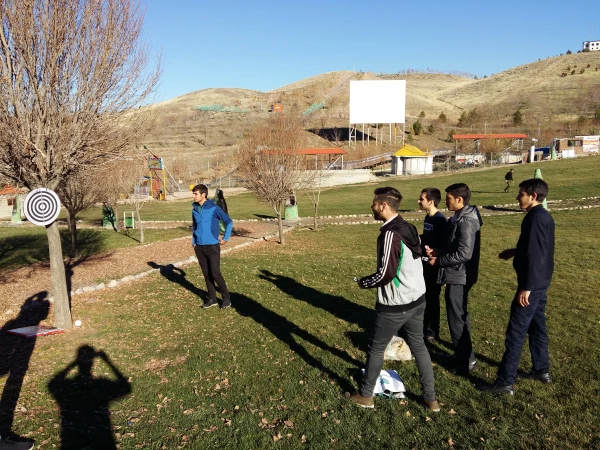 اردوی یک روزه به بوستان فدک و امام زاده باراجین 6