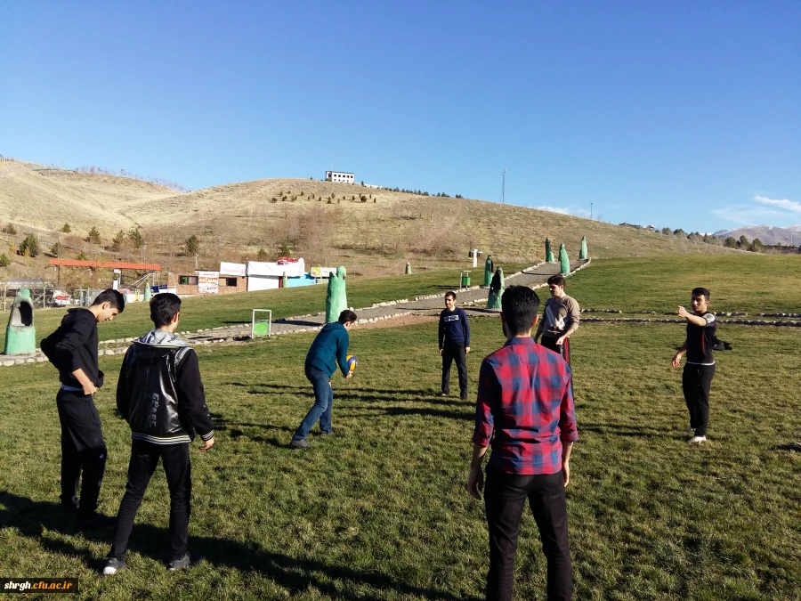 اردوی یک روزه به بوستان فدک و امام زاده باراجین 7