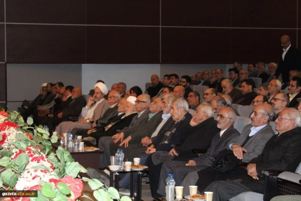 دردانشگاه فرهنگیان استان قزوین برگزار شد:«همایش باشکوه نکوداشت یکصدمین سال تاسیس تربیت معلم درایران» 10