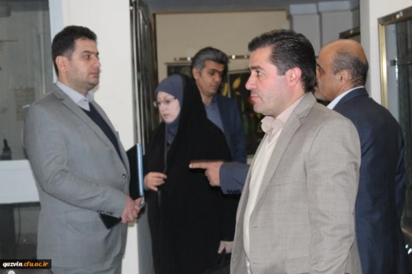 دیدارصمیمی دکتر روشندل معاون آموزشی وتحصیلات تکمیلی دانشگاه فرهنگیان کشور بااعضای هیئت علمی دانشگاه فرهنگیان استان قزوین 8