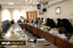 نشست هم اندیشی استادان با موضوع دستاوردهای انقلاب 4