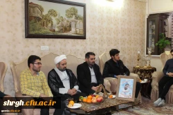 حضور مسئولین ودانشجویان دانشگاه فرهنگیان استان قزوین درمنزل شهید مجیدقنبری 3