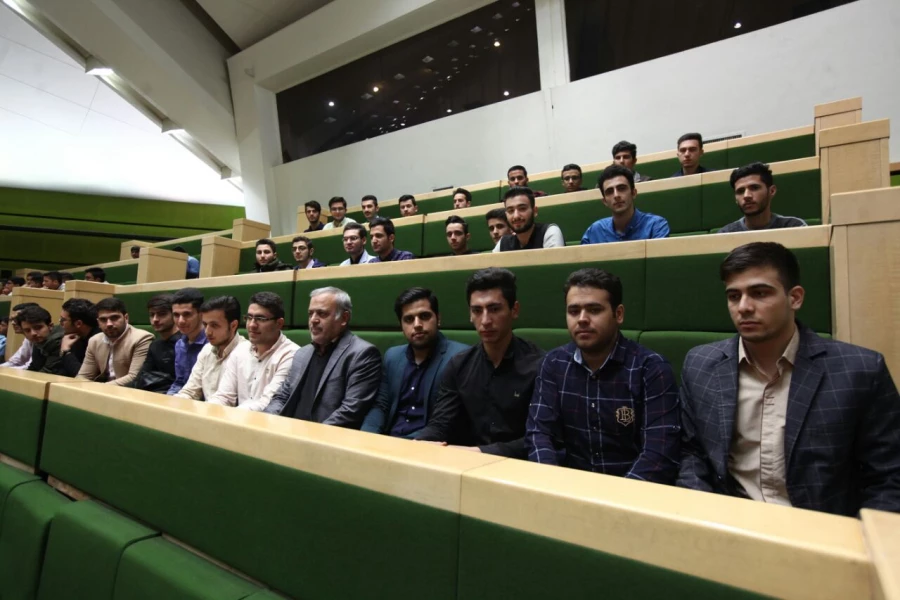 اردوی بازدید از صحن علنی مجلس شورای اسلامی 4