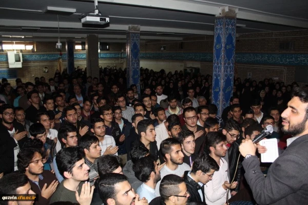 استقبال ووداع باشکوه وعاشقانه اساتید کارکنان ودانشجویان دانشگاه فرهنگیان استان قزوین با سردارشهید مدافع حرم حمیدمحمدرضایی 6