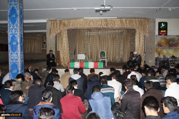 استقبال ووداع باشکوه وعاشقانه اساتید کارکنان ودانشجویان دانشگاه فرهنگیان استان قزوین با سردارشهید مدافع حرم حمیدمحمدرضایی 11