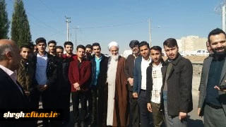 غرس نهال توسط دانشجویان پردیس شهیدرجایی قزوین به مناسبت روز درختکاری