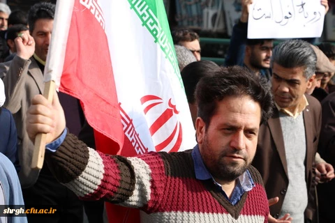 راهپیمایی مسئولین اساتید ودانشجویان دانشگاه فرهنگیان استان قزوین به همراه مردم انقلابی وهمیشه درصحنه قزوین علیه اغتشاش گران وآشوبگران واربابان آنها 2