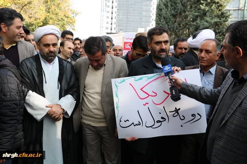 راهپیمایی مسئولین اساتید ودانشجویان دانشگاه فرهنگیان استان قزوین به همراه مردم انقلابی وهمیشه درصحنه قزوین علیه اغتشاش گران وآشوبگران واربابان آنها 4